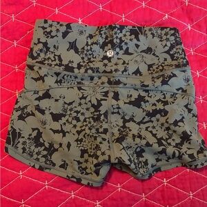 lululemon athletica Women's Floral Black Shorts